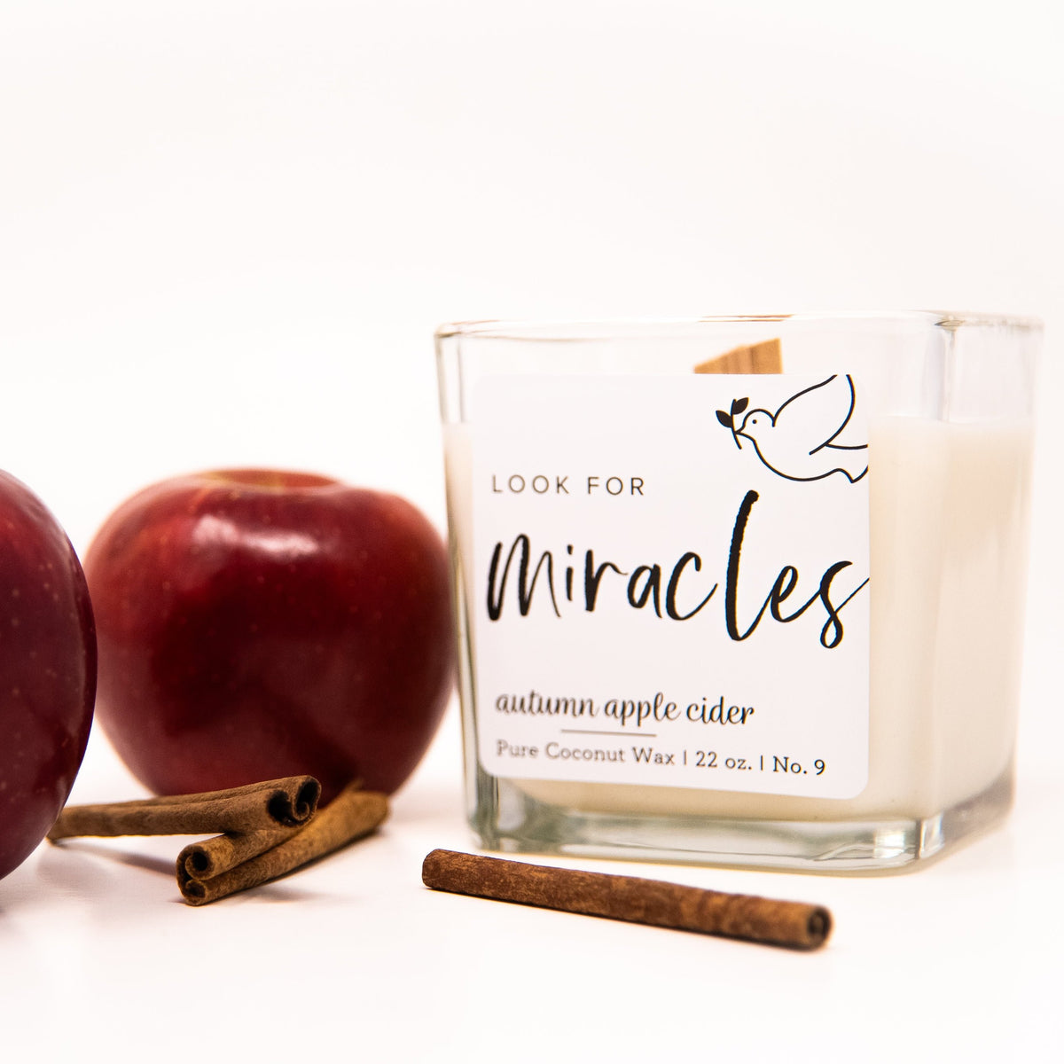 Apple scented candle