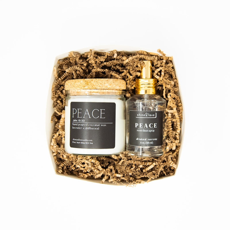 Gift set with lavender candle and room spray